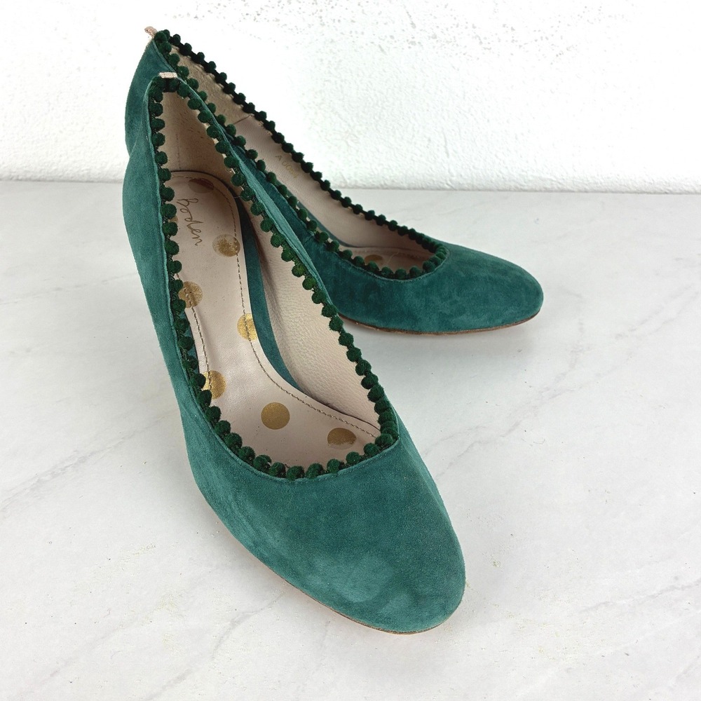 Boden Green Suede Pom Pom Trim Heels - 37- Stiletto Round Toe Classic Preppy